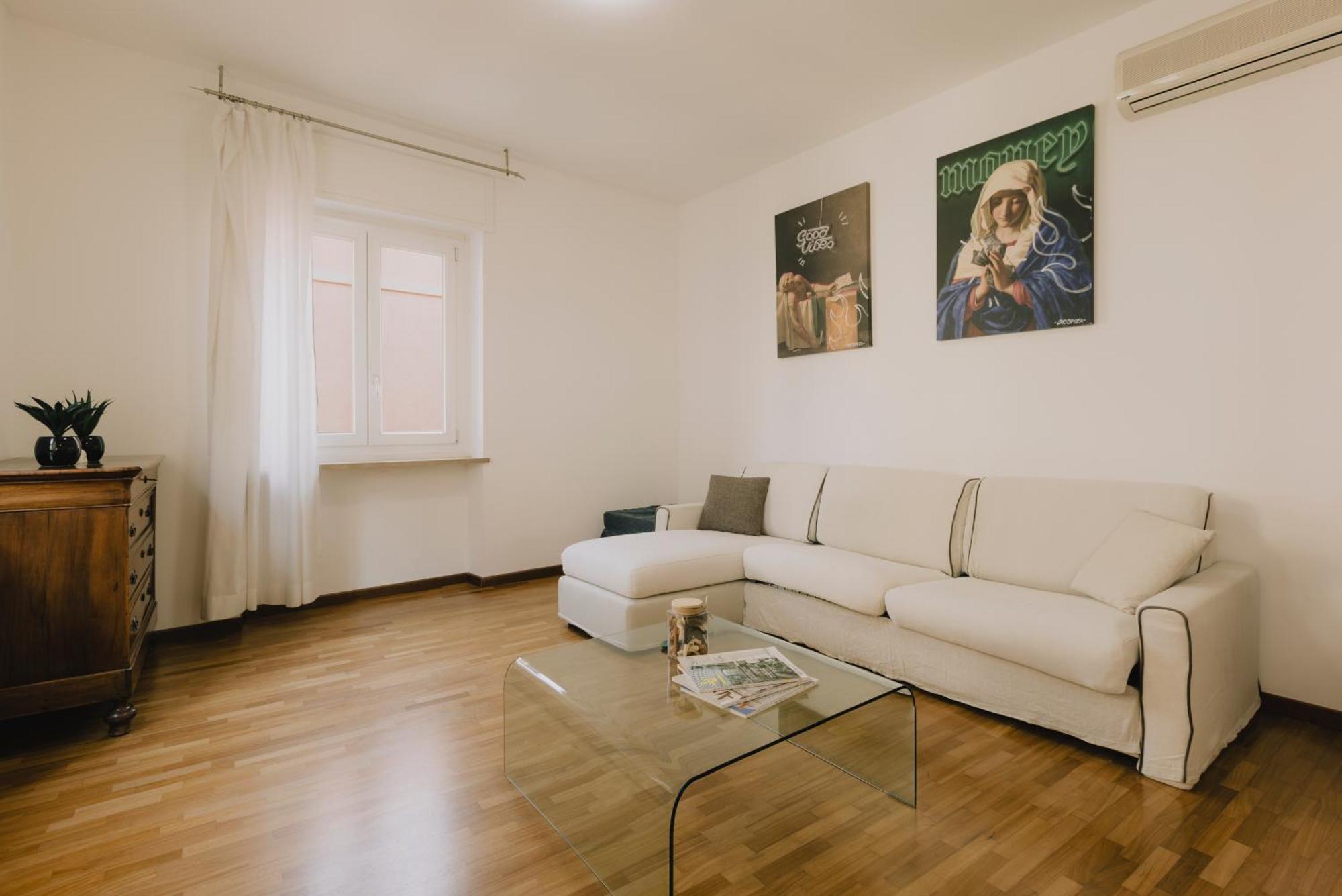 Arena Luxury Apartment ヴェローナ エクステリア 写真