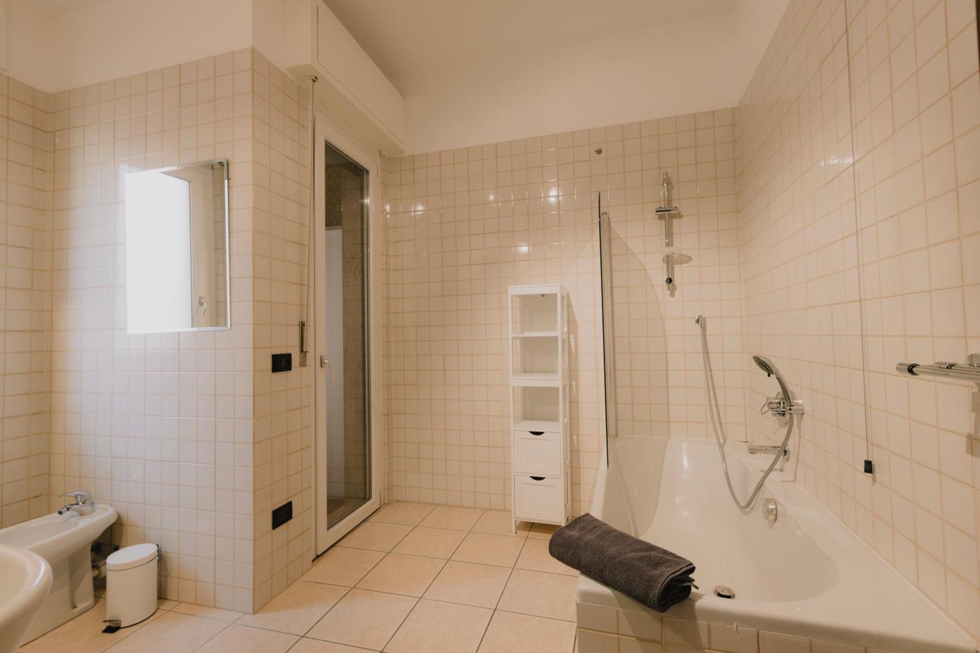 Arena Luxury Apartment ヴェローナ エクステリア 写真