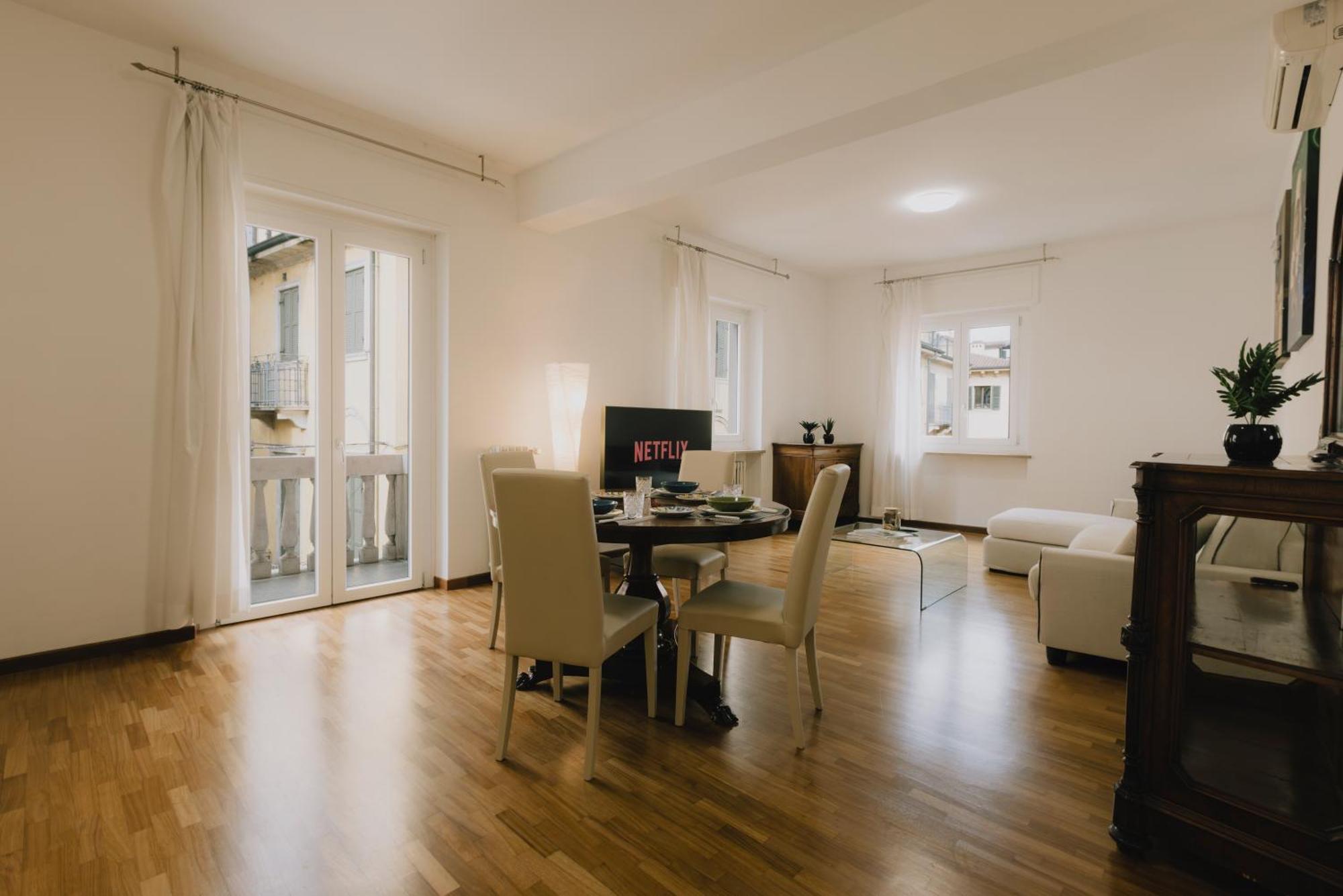 Arena Luxury Apartment ヴェローナ エクステリア 写真